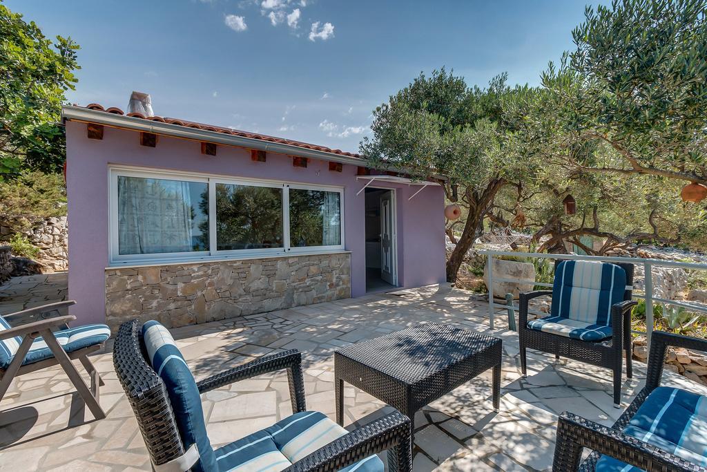 Holiday Home Nikol Veli Losinj Ngoại thất bức ảnh
