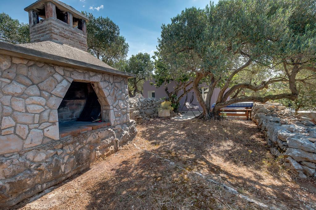 Holiday Home Nikol Veli Losinj Ngoại thất bức ảnh