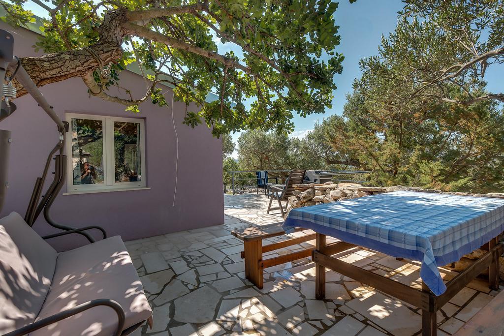 Holiday Home Nikol Veli Losinj Ngoại thất bức ảnh