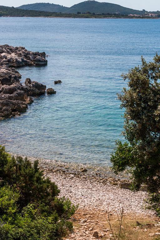 Holiday Home Nikol Veli Losinj Ngoại thất bức ảnh