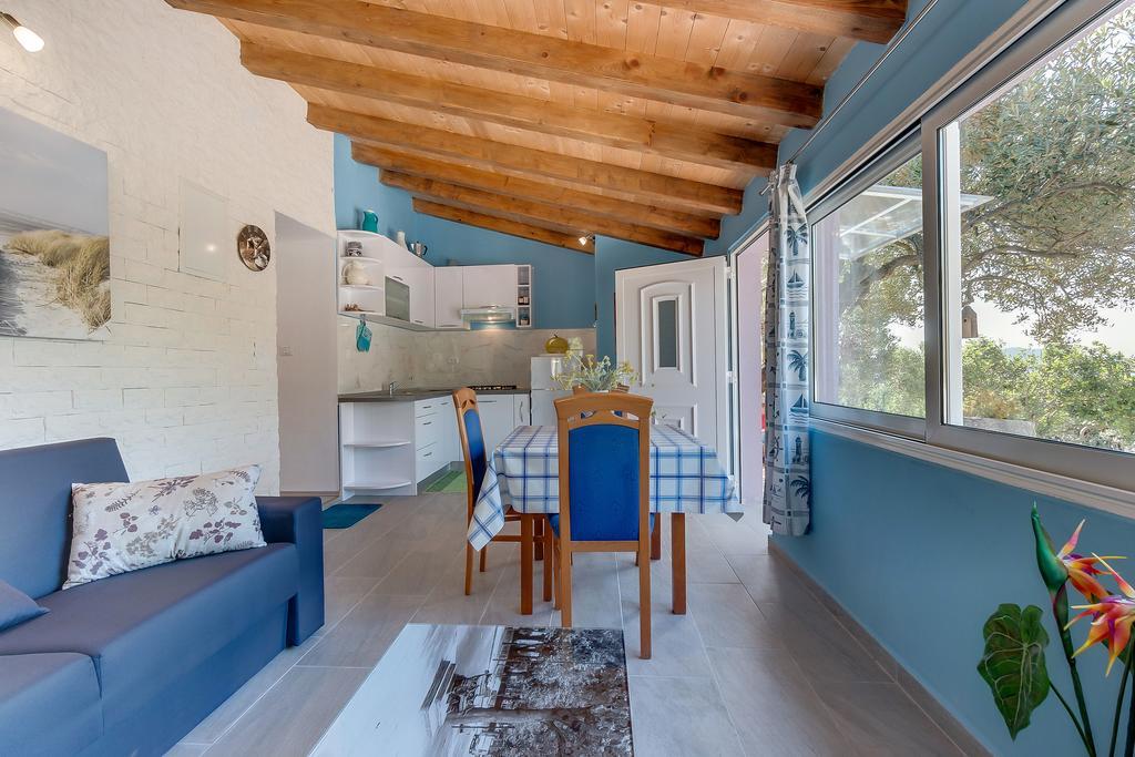 Holiday Home Nikol Veli Losinj Ngoại thất bức ảnh